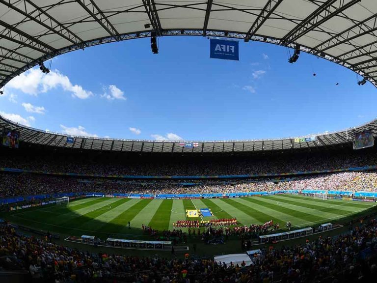 A cerveja retoma ao Futebol