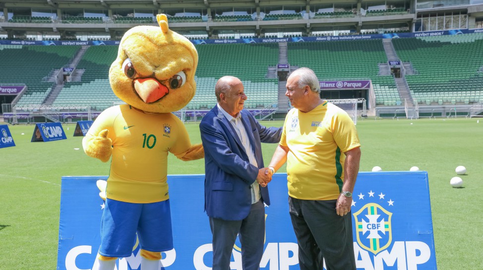 Univerdade Brasil se alia a outras marcas e se torna patrocinador da seleção