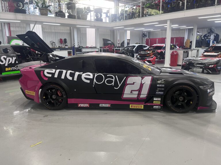 Entrepay anuncia patrocínio ao piloto Thiago Camilo na NASCAR Brasil